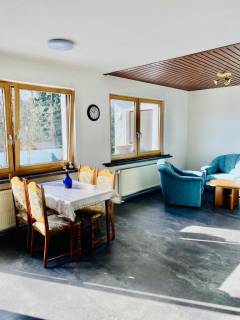 b0e25e70-316b-47a5-a6c8-13adb60b9c06 Mittel.jpg